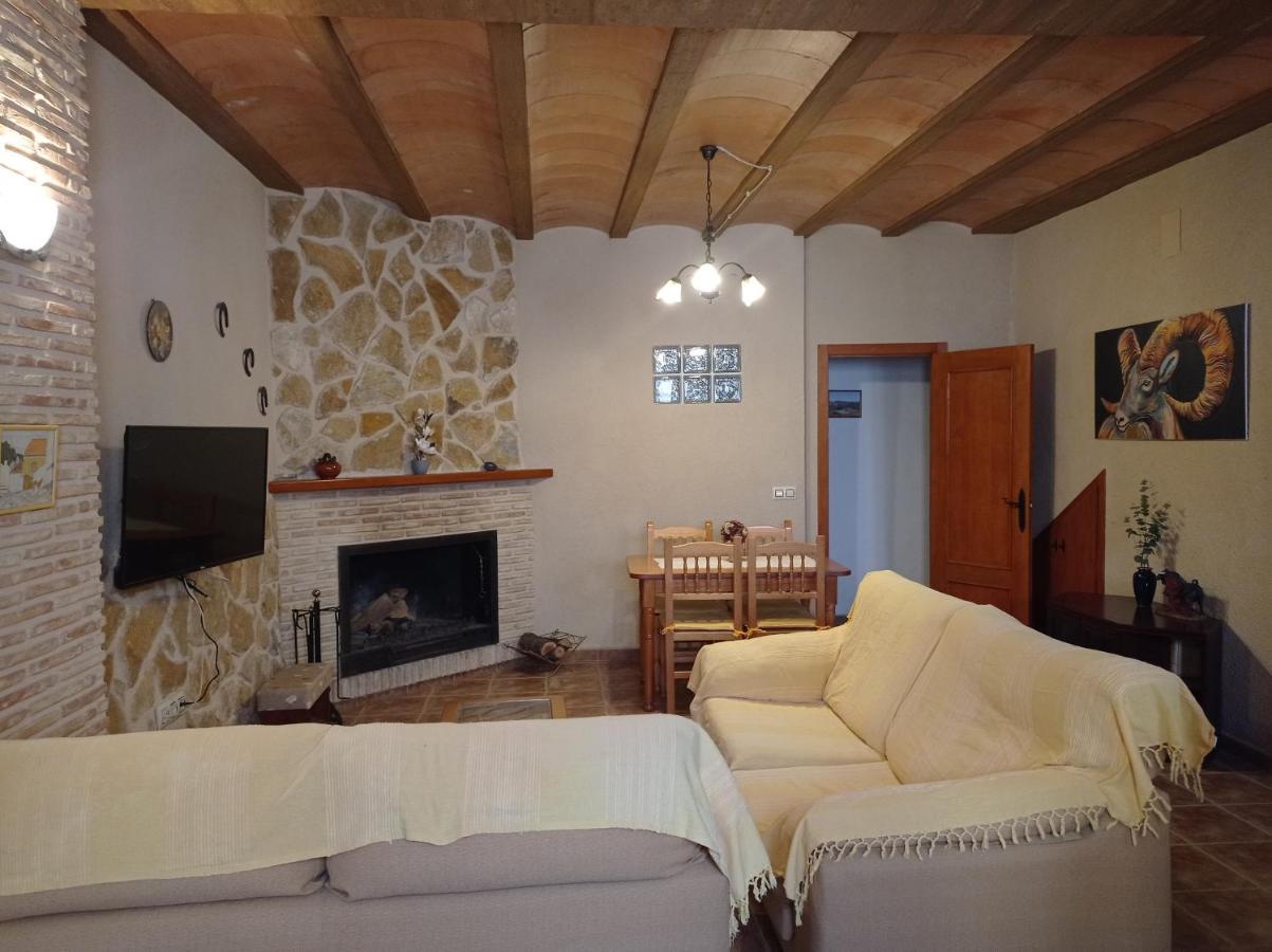 Casa Camille.Villares Elche De La Sierra Esterno foto